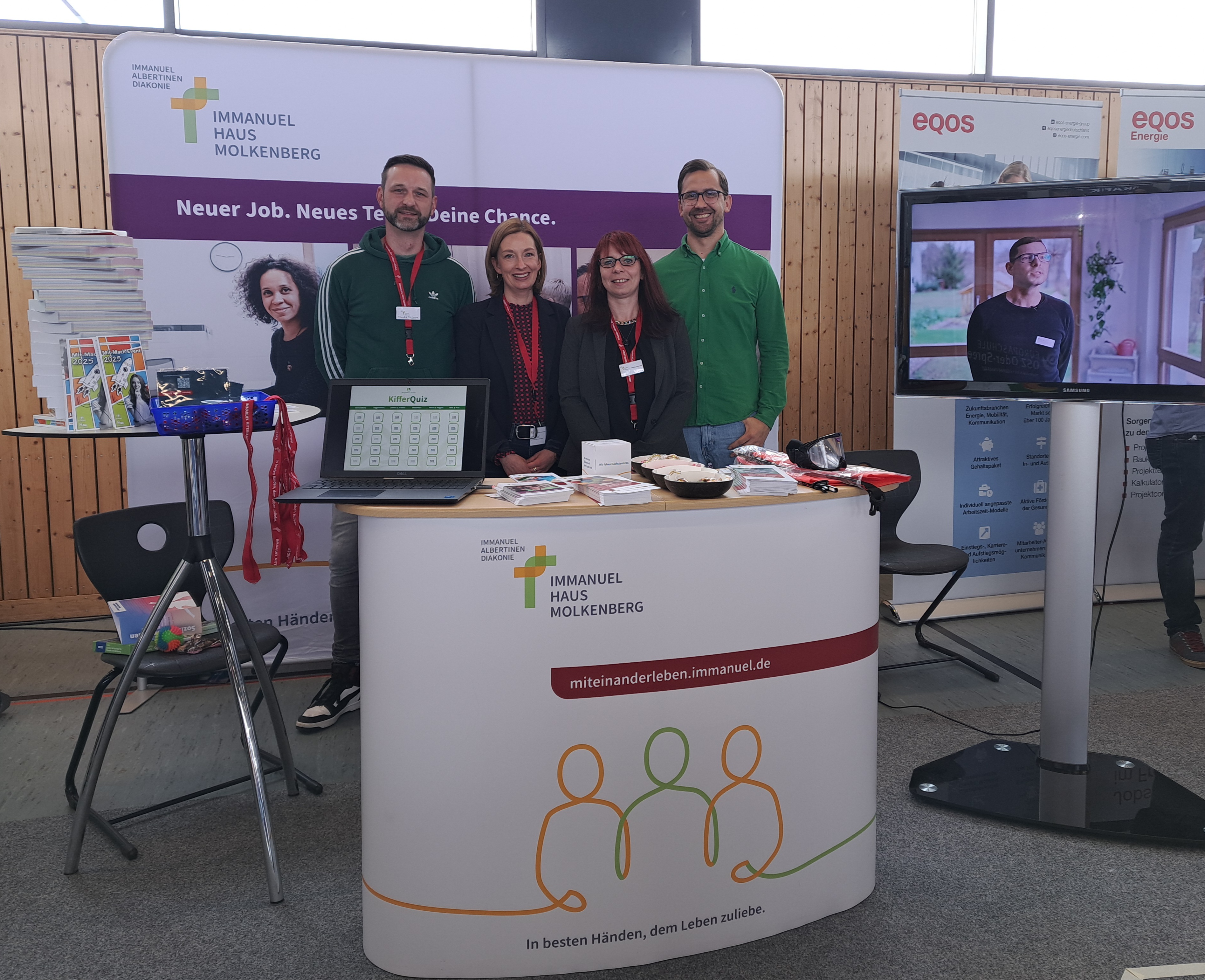 Messeteam Immanuel Haus Molkenberg am Stand auf der Karrieremesse Startzeit@See in Fürstenwalde