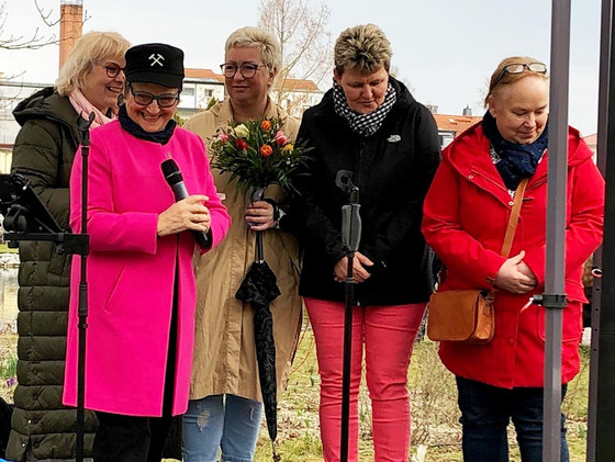 Immanuel Haus am Kalksee - Nachricht - Anja Arnoldt, Bürgermeisterin Sabine Löser, Stefanie Schmidt, Britta Poppe, Sabine Krüger (von links)