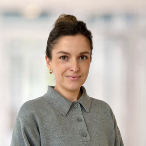 Portraitfoto von Johanna Schwarz (M.Sc.), Psychologische Psychotherapeutin im Zentrum für seelische Gesundheit in der Immanuel Klinik Rüdersdorf.