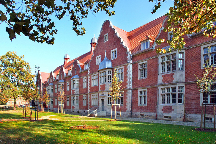 Immanuel Krankenhaus Berlin Standort Buch - Veranstaltung - 31. Bucher Rheumatage - Rheumatologische Grenzgebiete - Hausansicht Immanuel Krankenhaus Berlin Standort Buch - Veranstaltung - 31. Bucher Rheumatage - Rheumatologische Grenzgebiete - Hausansicht