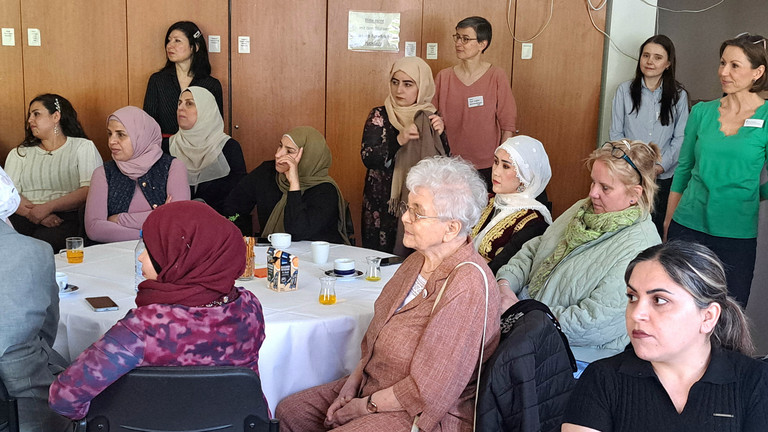 Festgäste bei der Jubiläumsfeier