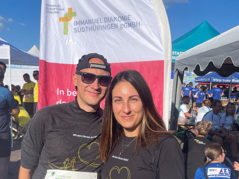 Laufbegeisterte Mitarbeitende der Immanuel Diakonie Südthüringen