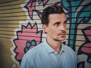Portrait von Julian Sengelmann 