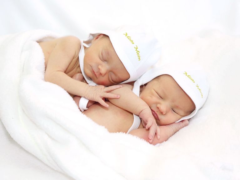 Albertinen Krankenhaus - Diese süßen Zwillinge sind im Albertinen Geburtszentrum zur Welt gekommen