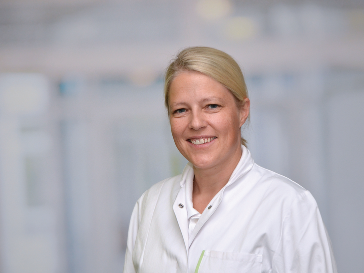 Oberaerztin Denise Wittek, Zentrum Endokrine Chirurgie, Evangelisches Amalie Sieveking Krankenhaus, Hamburg-Volksdorf
