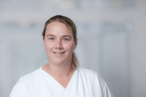 Portraitfoto von Stationsleiterin Neurologie Carola Rusch im Albertinen Krankenhaus in Hamburg-Schnelsen