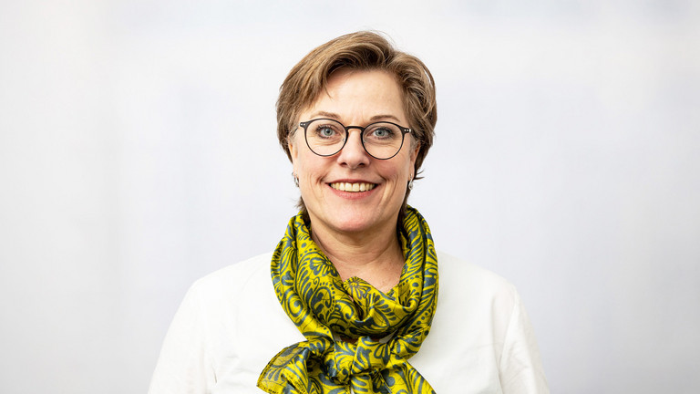 Portraitbild Stefanie Lemmer - Immanuel Dialog