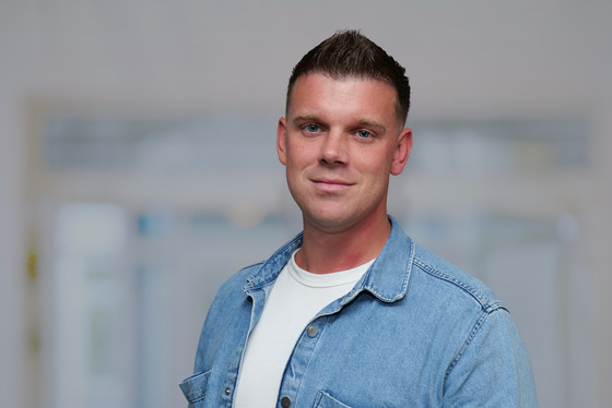 Marius Schmidt ist die pflegerische Bereichsleitung der Intensivstationen im Albertinen Krankenhaus Hamburg Schnelsen Marius Schmidt ist die pflegerische Bereichsleitung der Intensivstationen im Albertinen Krankenhaus Hamburg Schnelsen